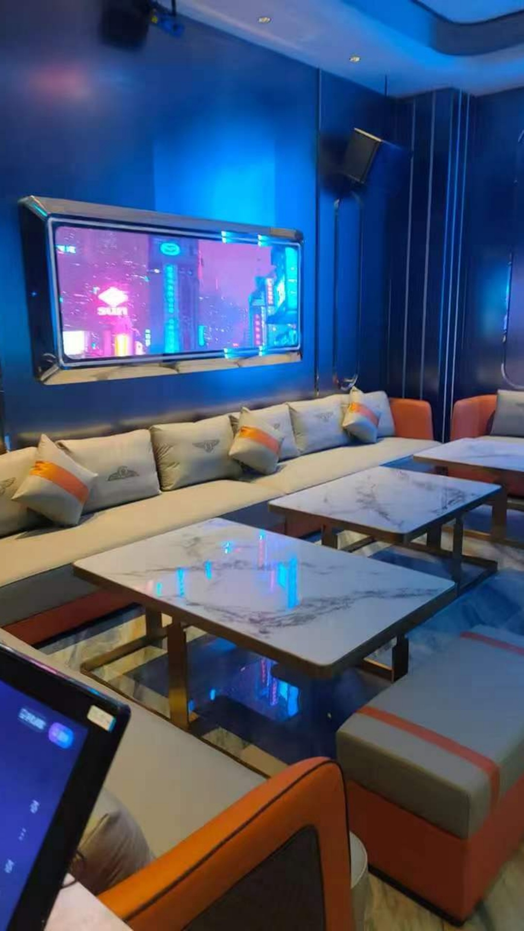 豪华包厢内部环境